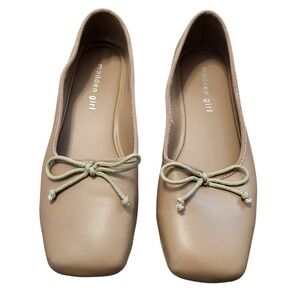 Madden Girl Tan Beige Square Toe Ballet Flats Bow Balletcore Minimalist Size 8.5
